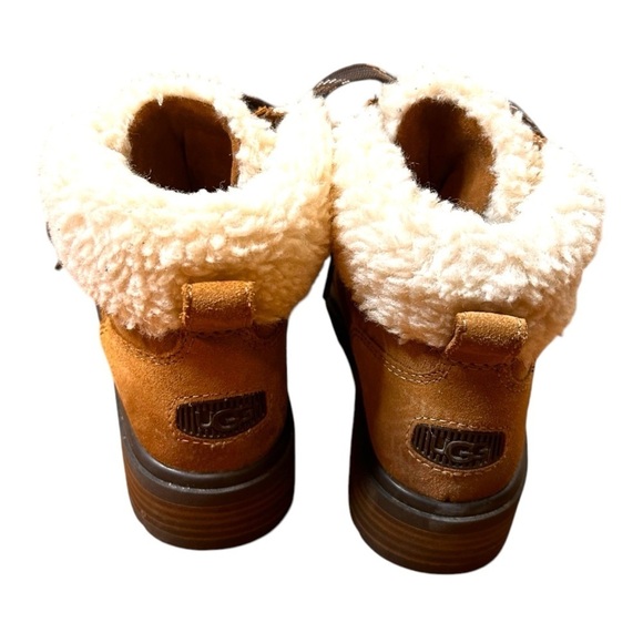 UGG Women's Harrison Cozy Lace- Waterproof Suede Ankle Winter Boots- Size 7 - Picture 9 of 11